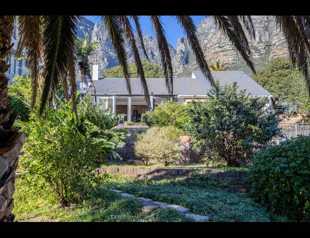 3 BEDROOM HOUSE TO LET IN CAMPS BAY